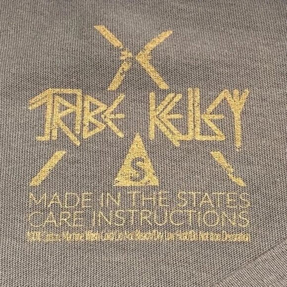 Tribe Kelley V-Neck Tee Women's Small Gray Up Late Whiskey Drank Stretch GUC - Picture 8 of 9